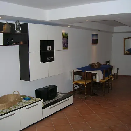 Apartment La Dimora Di Ciccio *