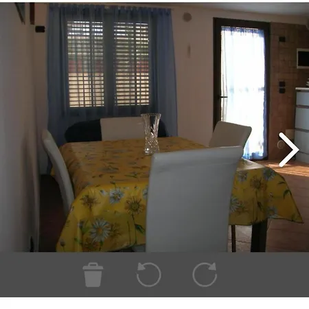 Tavernetta Apartment *